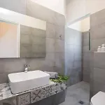 Vila Lourdas By *