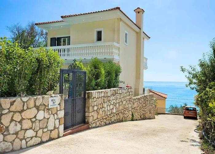 Lourdas By Villa Trapeza (Kefalonia)